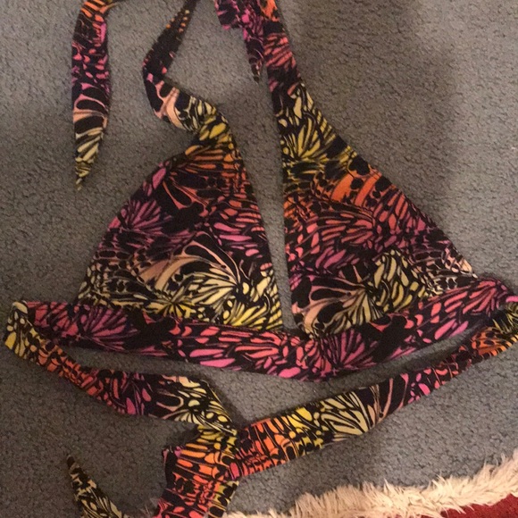 Women’s bathing suit top - Picture 6 of 6